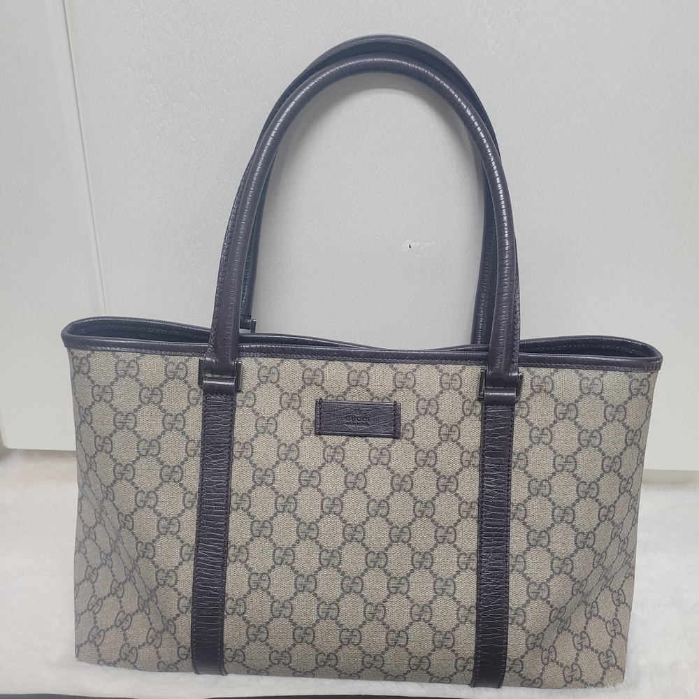 Gucci Beige and Dark Brown Signature Tote